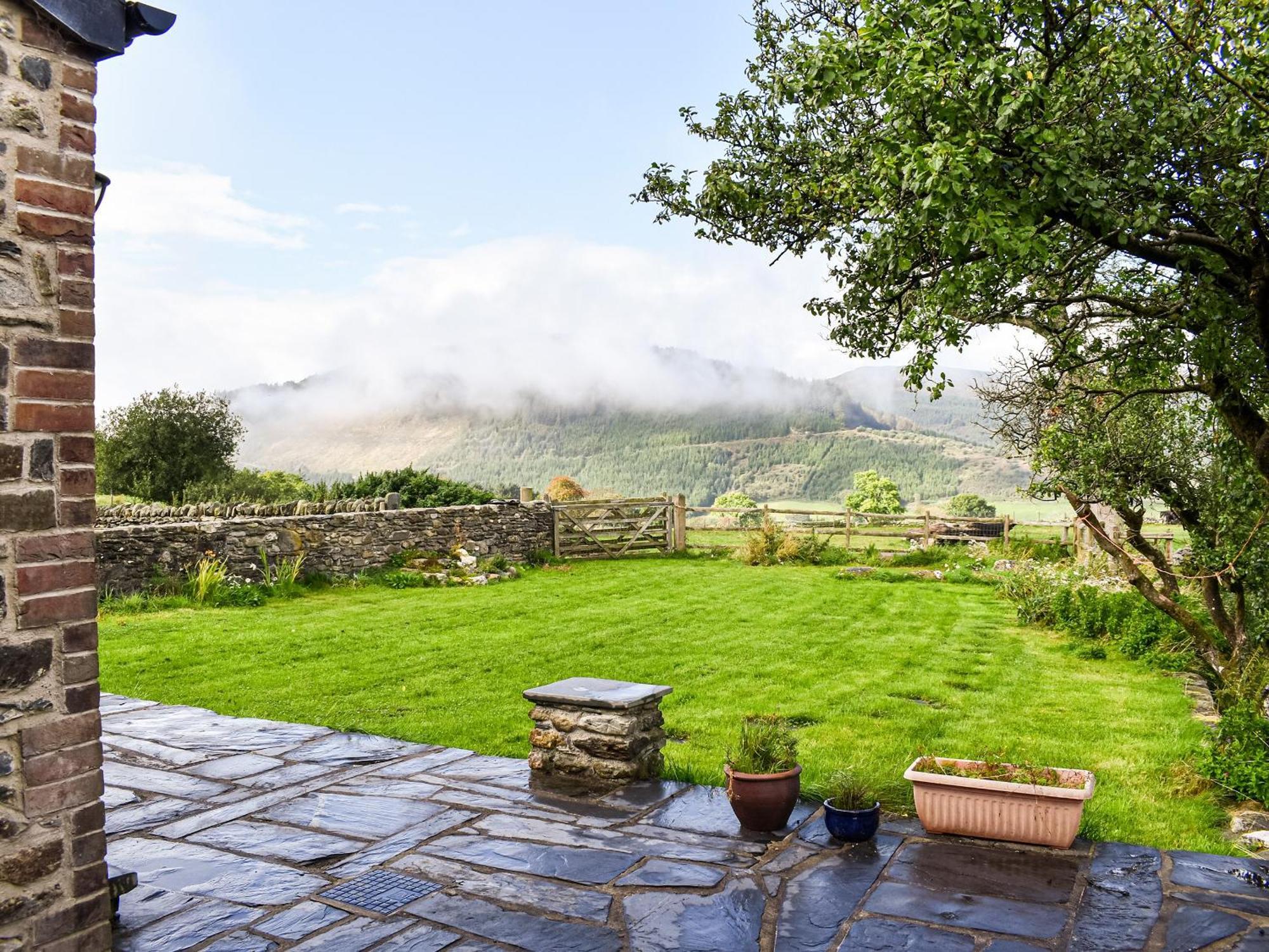 Nant Y Crogwyn Villa Penmachno Exterior photo